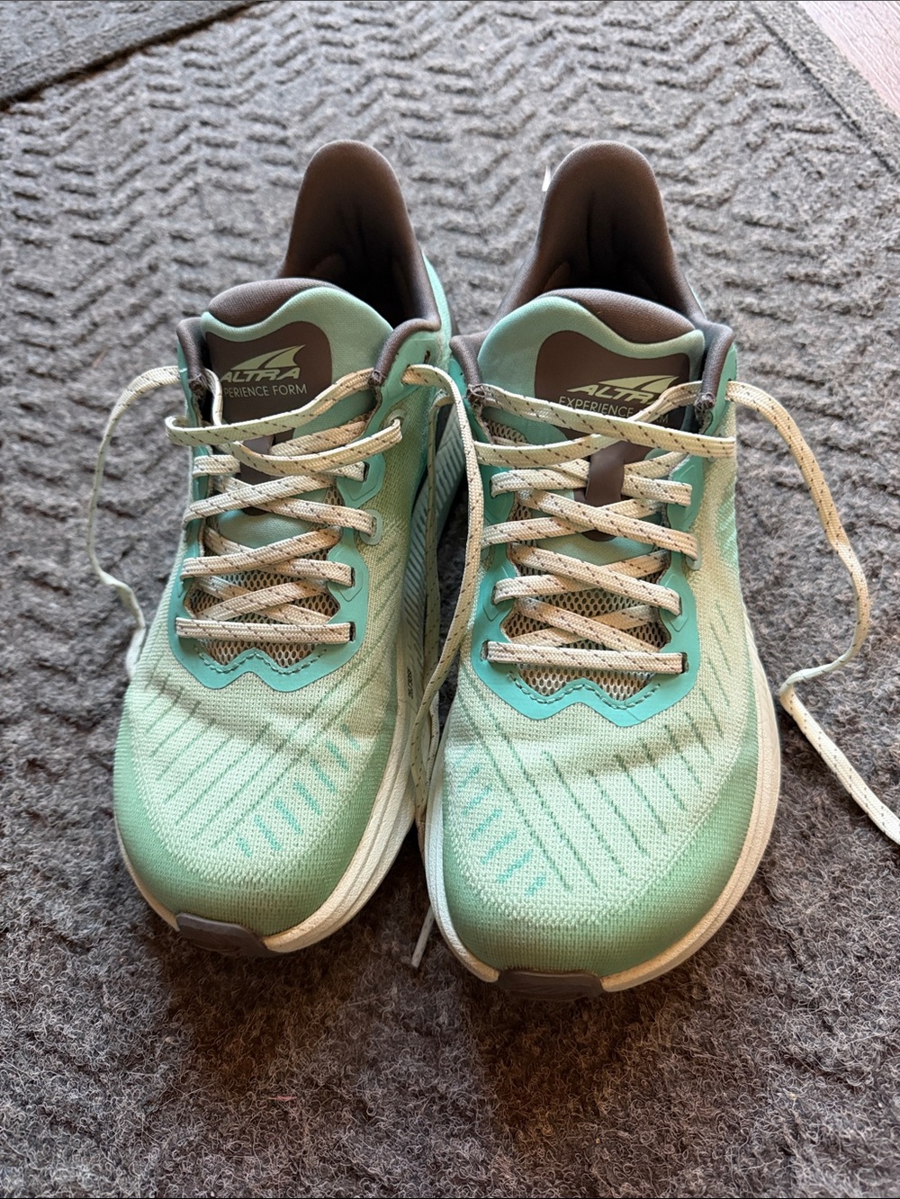 Altra Women's Experience form Mint/Light Teal Running Shoes size 7.5